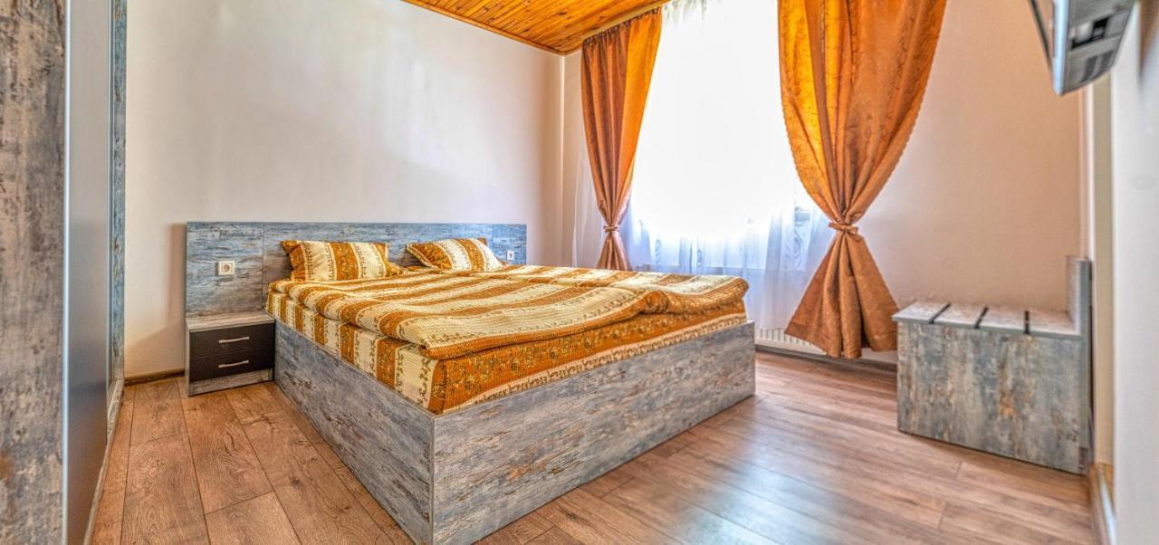 Крушун - Единствена На Метри От Водопадите, Krushun - The Only Stay Just Meters From The Waterfalls Krushuna Exterior photo